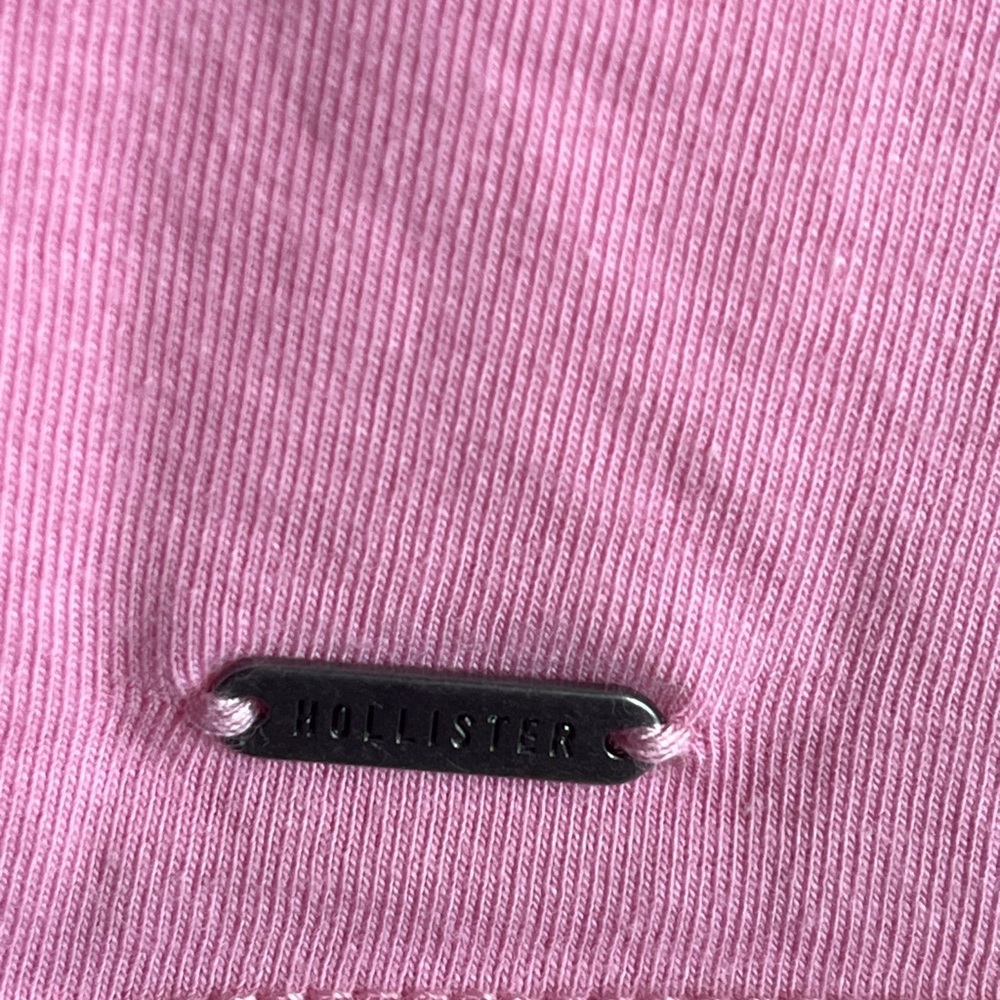 Hollister Women's Bright Pink Short Baby Tee - Picture 2 of 4
